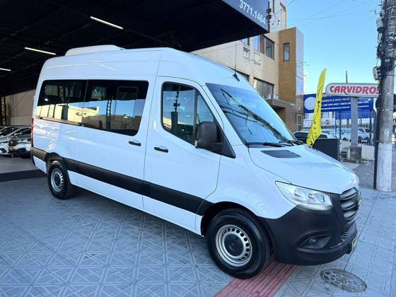 MERCEDES-BENZ SPRINTER 2.2 CDI DIESEL VAN 416 TA LONGO 16L MANUAL MERCEDES-BENZ SPRINTER 2.2 CDI DIESEL VAN 416 TA LONGO 16L MANUAL